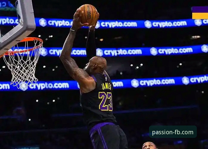 太阳vs魔术神助攻：湖人锁定西部前三，FB体育平台上的季后赛赔率与冠军之路深度对比